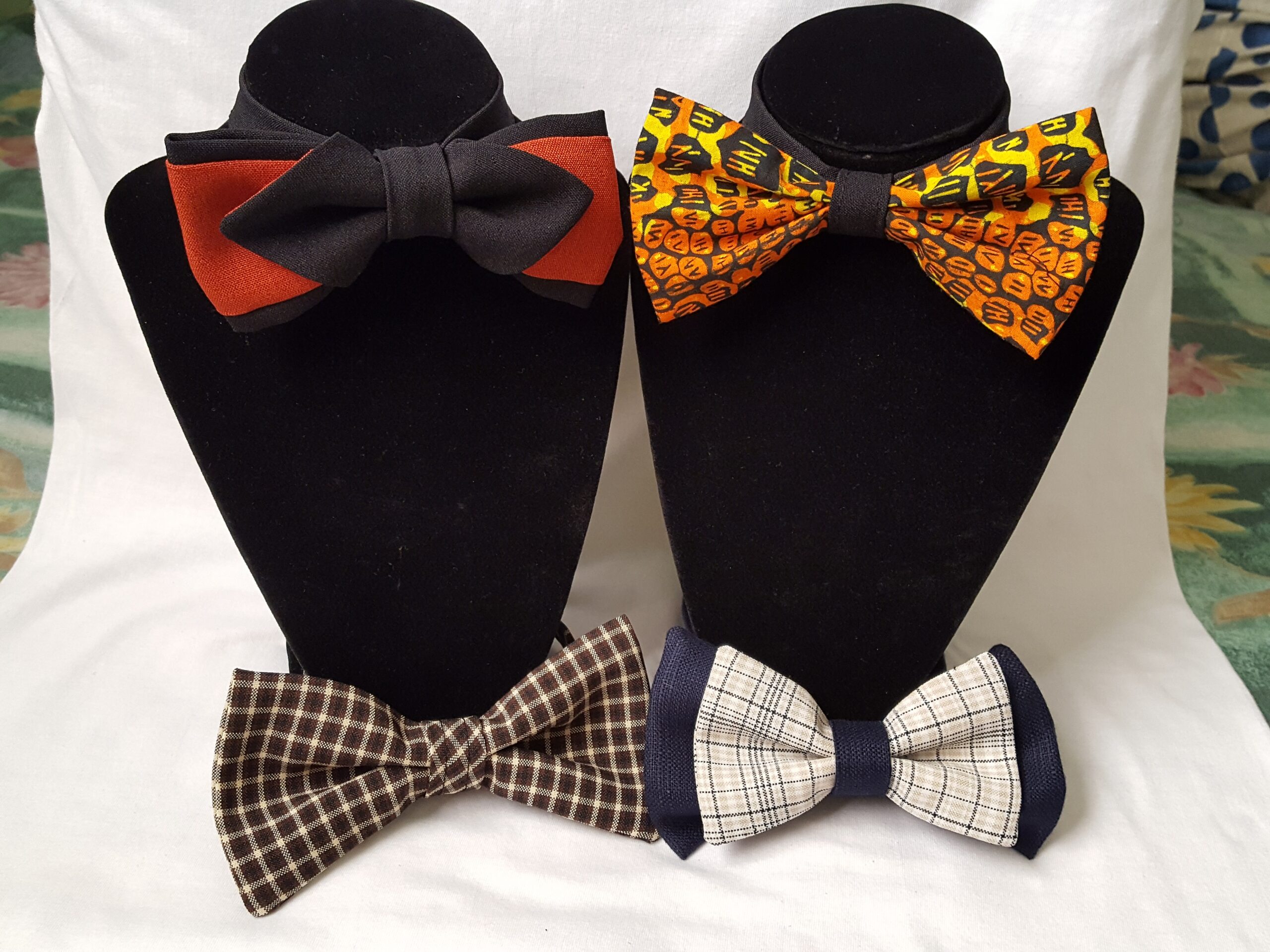 Bundle Bow-ties Navy-blue and African Print Mixed Designs Set