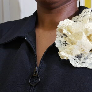 Lemmon Colored Lace Rosette