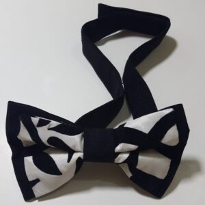 Black and White Abstract Pattern - Bow-tie